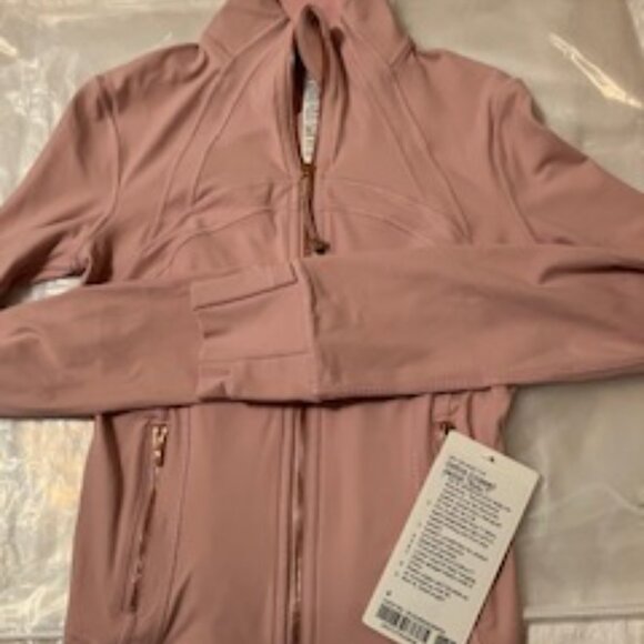 Lululemon Defined Cropped Jacket - Picture 3 of 3